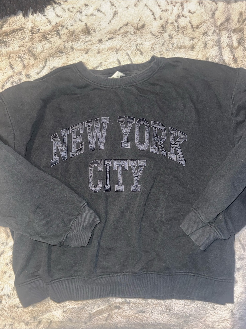 H&M Black "New York City" Graphic Sweatshirt